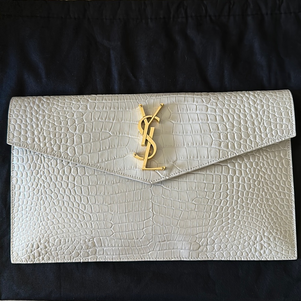 Yves Saint Laurent Clutch